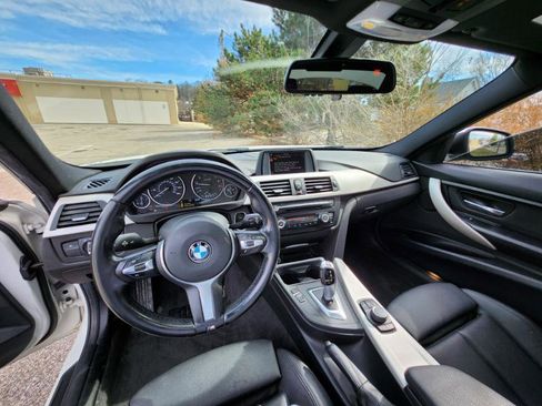 Used 2015 BMW 320i xDrive Sedan image 33