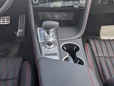 Used 2025 Genesis G70 2.5T w/ Sport Prestige Package image 18