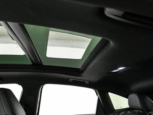 Used 2025 Audi Q4 e-tron Premium Plus w/ Premium Plus image 20