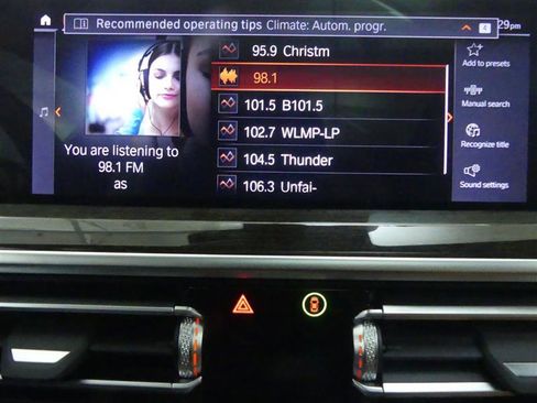 Used 2022 BMW X3 xDrive30i w/ Convenience Package image 10