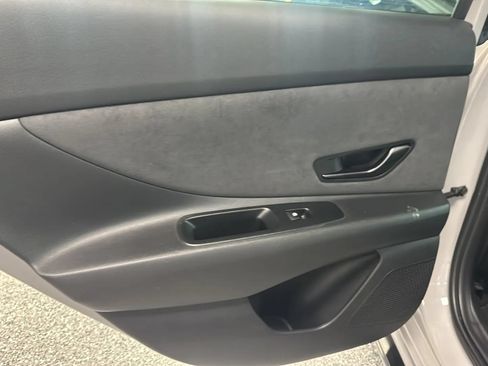 Used 2023 Hyundai Elantra N FWD image 23