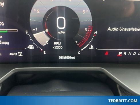 Used 2025 GMC Acadia Denali w/ Super Cruise Package image 27