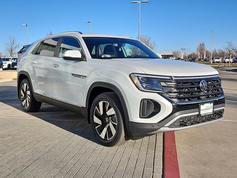 New 2026 Volkswagen Atlas Cross Sport SEL image 5