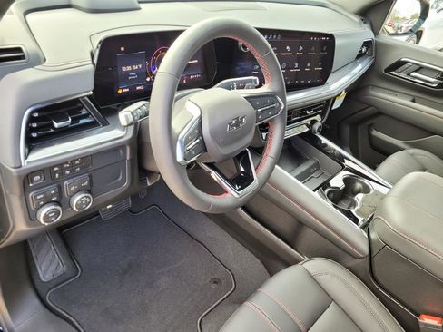 New 2026 Chevrolet Suburban RST w/ RST Capability Package image 18