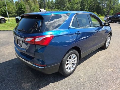 Used 2020 Chevrolet Equinox LT w/ Driver Convenience Package AWD/4WD image 23