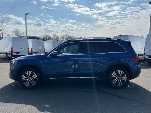 Used 2024 Mercedes-Benz GLB 250 4MATIC image 4