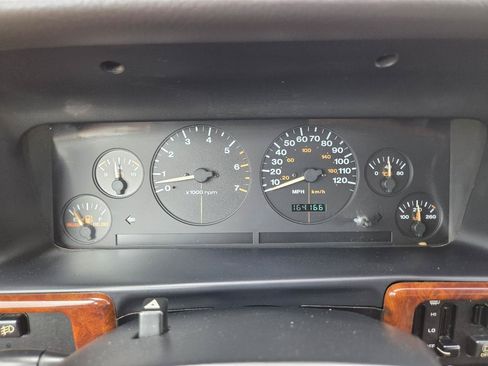 Used 1998 Jeep Grand Cherokee Limited AWD/4WD image 14