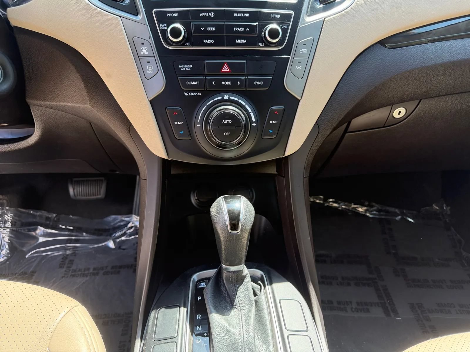 Used 2017 Hyundai Santa Fe Sport FWD image 12