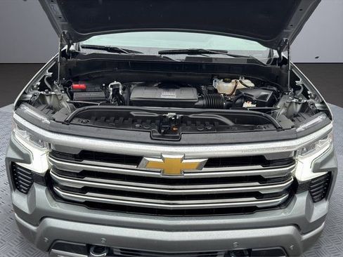 Certified 2024 Chevrolet Silverado 1500 High Country w/ High Country Premium Package image 26