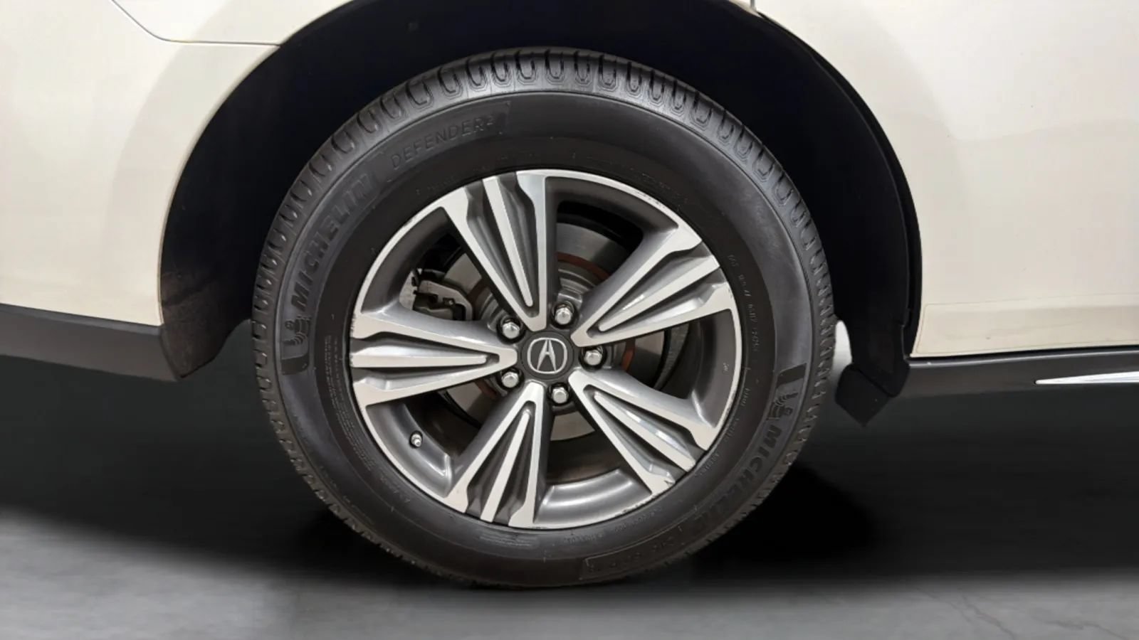 Used 2017 Acura MDX FWD image 30
