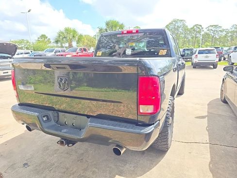 Used 2017 RAM 1500 Express w/ Black Ram 1500 Express Group AWD/4WD image 4