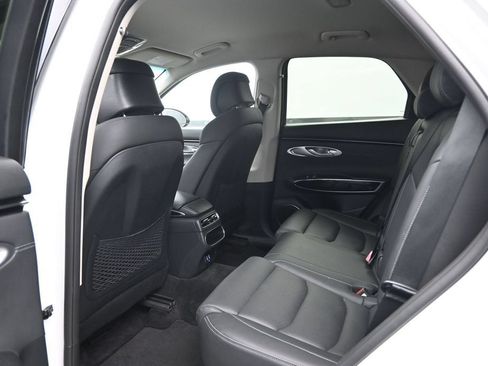 Used 2025 Genesis GV70 2.5T AWD/4WD image 27