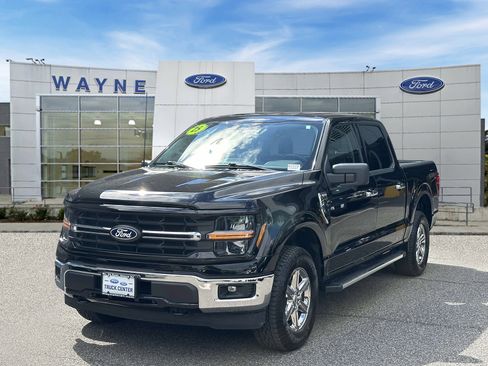 Used 2025 Ford F150 XLT w/ Equipment Group 301A Standard AWD/4WD image 2