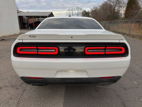 Used 2020 Dodge Challenger R/T image 3