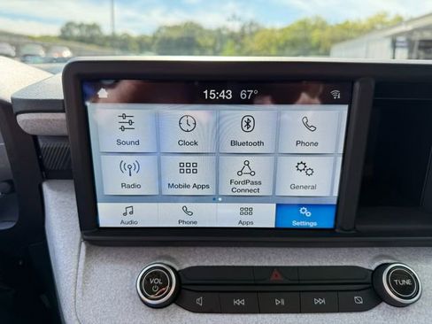 Used 2022 Ford Maverick XLT image 21