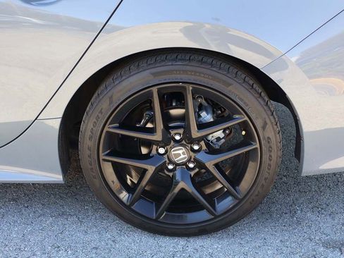Used 2025 Honda Civic Sport image 18