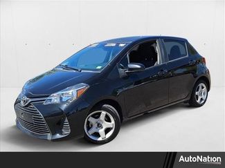 Used 2016 Toyota Yaris L image 1