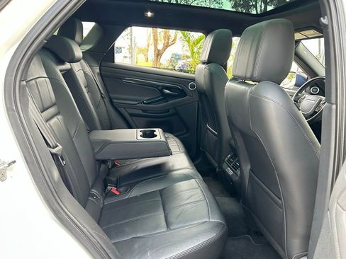 Used 2020 Land Rover Range Rover Evoque SE image 42