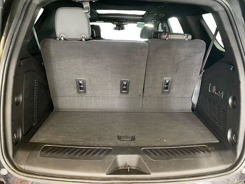 Used 2024 Chevrolet Tahoe LT w/ LT Signature Package AWD/4WD image 19