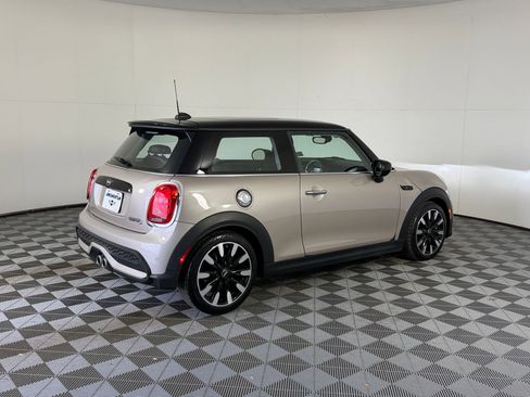 Used 2023 MINI Cooper S image 9