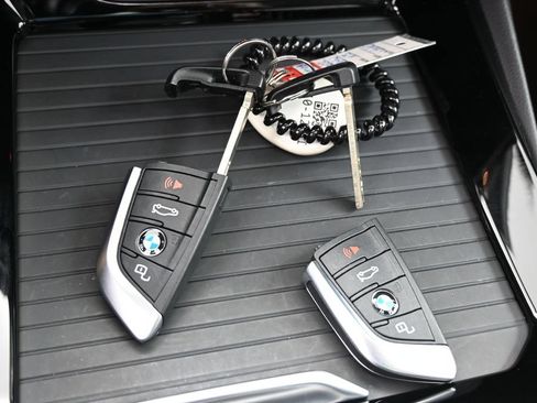 Used 2022 BMW X3 xDrive30i AWD/4WD image 32