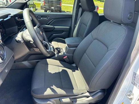 Used 2024 Chevrolet Colorado LT w/ LT Convenience Package RWD image 27