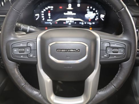 Used 2022 GMC Yukon Denali AWD/4WD image 41