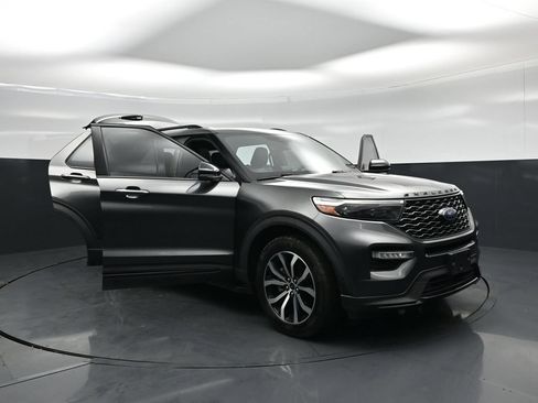 Used 2020 Ford Explorer ST w/ Premium Technology Package AWD/4WD image 35