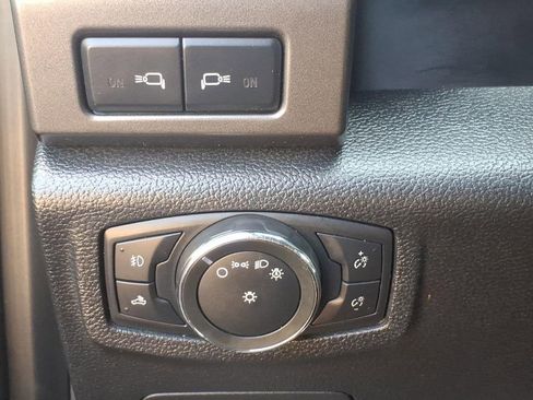 Used 2016 Ford F150 XLT w/ Equipment Group 302A Luxury RWD image 19