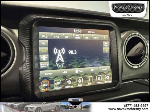 Used 2022 Jeep Wrangler Unlimited Sport AWD/4WD image 18