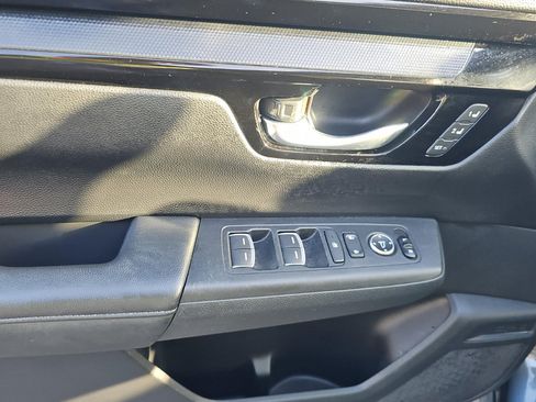 Used 2024 Honda CR-V EX-L image 9
