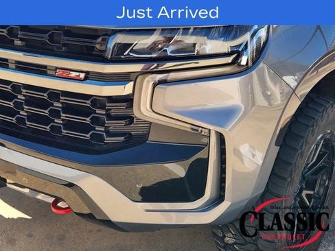 Used 2022 Chevrolet Tahoe Z71 w/ Luxury Package image 15