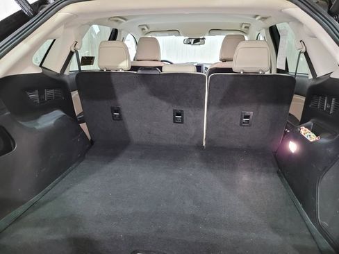 Used 2021 Ford Edge Titanium image 57