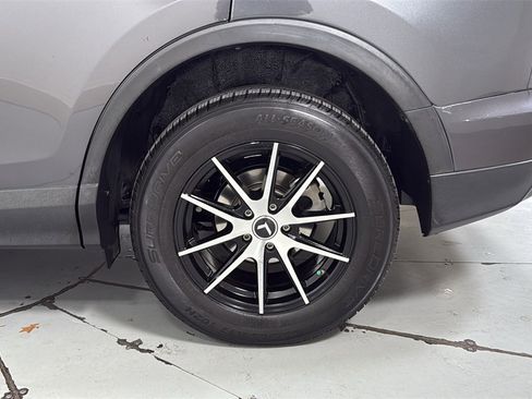 Used 2017 Toyota RAV4 LE image 23