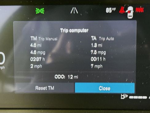 New 2026 Volvo XC40 B5 Plus w/ Protection Package Premier AWD/4WD image 12