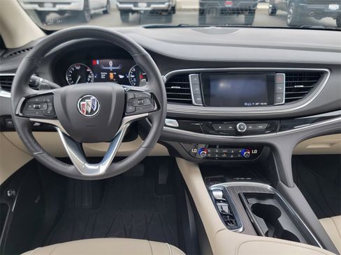 Used 2023 Buick Enclave Avenir w/ Avenir Technology Package image 20