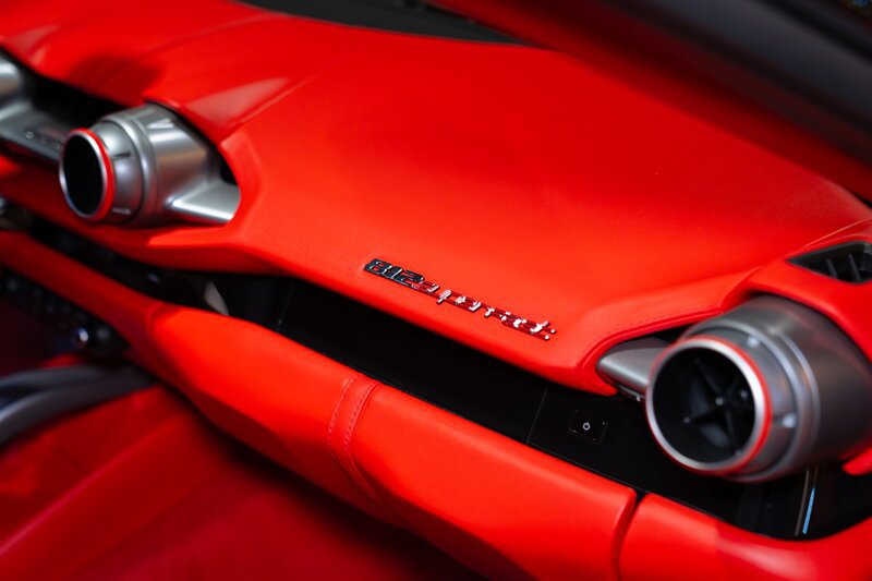 Used 2018 Ferrari 812 Superfast RWD image 42