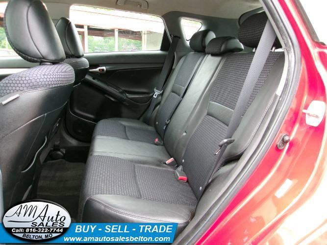 Used 2009 Pontiac Vibe GT FWD image 14