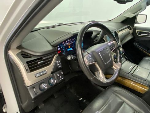 Used 2017 GMC Yukon Denali w/ Open Road Package image 35