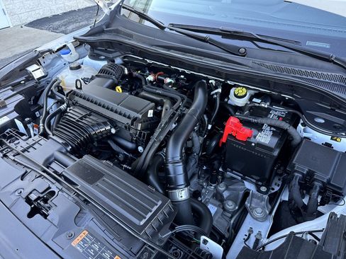 Used 2024 Ford Escape Platinum w/ Premium Technology Package image 44