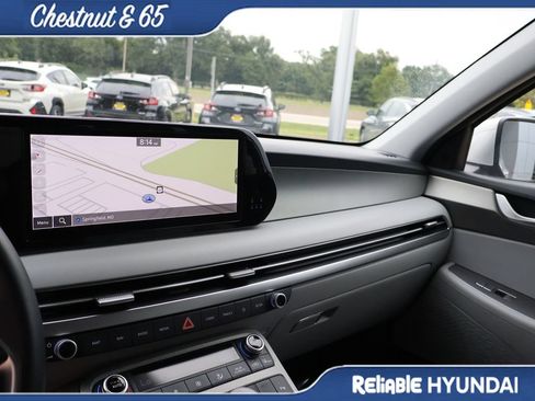 Certified 2025 Hyundai Palisade SEL FWD image 38