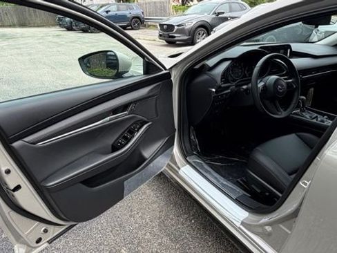 New 2026 MAZDA MAZDA3 2.5 S Sedan w/ Preferred Pkg FWD image 10