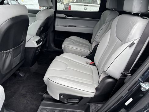 Used 2025 Hyundai Palisade SEL AWD/4WD image 24