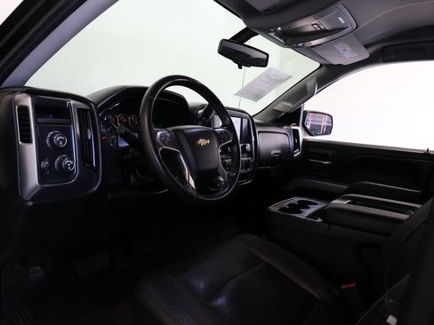 Used 2017 Chevrolet Silverado 1500 LT w/ Redline Edition AWD/4WD image 17