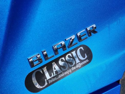 Used 2024 Chevrolet Blazer LT w/ Driver Confidence Package FWD image 12