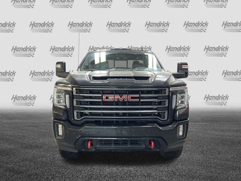 Used 2022 GMC Sierra 2500 AT4 w/ AT4 Premium Plus Package AWD/4WD image 3