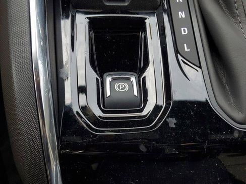 New 2025 GMC Canyon Elevation image 30