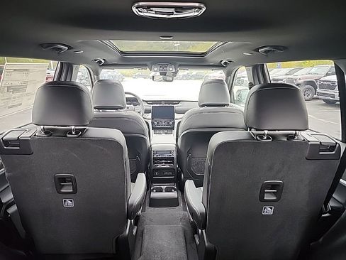 New 2025 Jeep Grand Cherokee L Limited w/ Black Appearance Package image 21