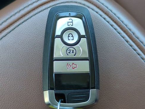 Used 2024 Ford Maverick Lariat FWD image 29