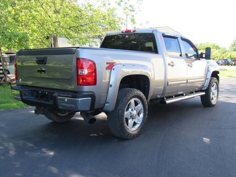 Used 2013 Chevrolet Silverado 2500 LTZ w/ LTZ Plus Package AWD/4WD image 6